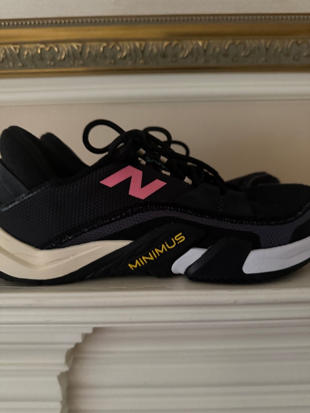 New Balance Black MINIMUS Athletic Shoes with Pink Logo; Great Condition;US 9